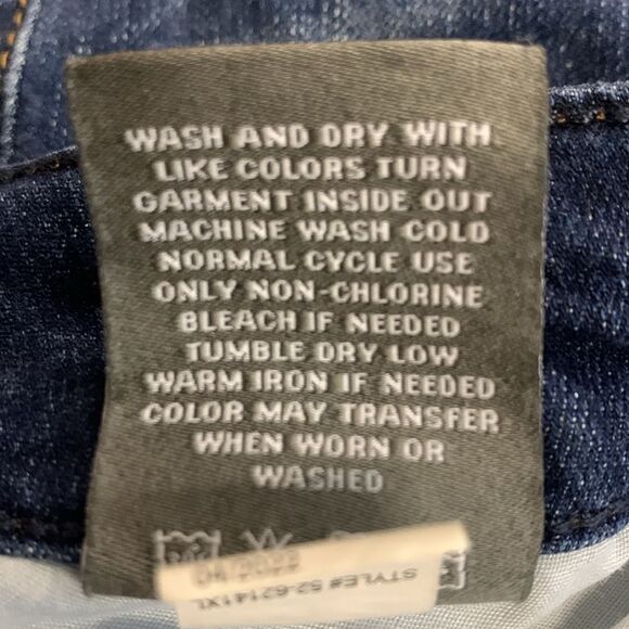 Torrid Boyfriend Straight Blue Darker Wash Mid-Rise Vintage Stretch Jeans Sz 18S - Picture 9 of 14